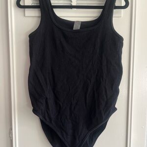 Scoop Tank Top Solid Basic Black Ribbed Bodysuit